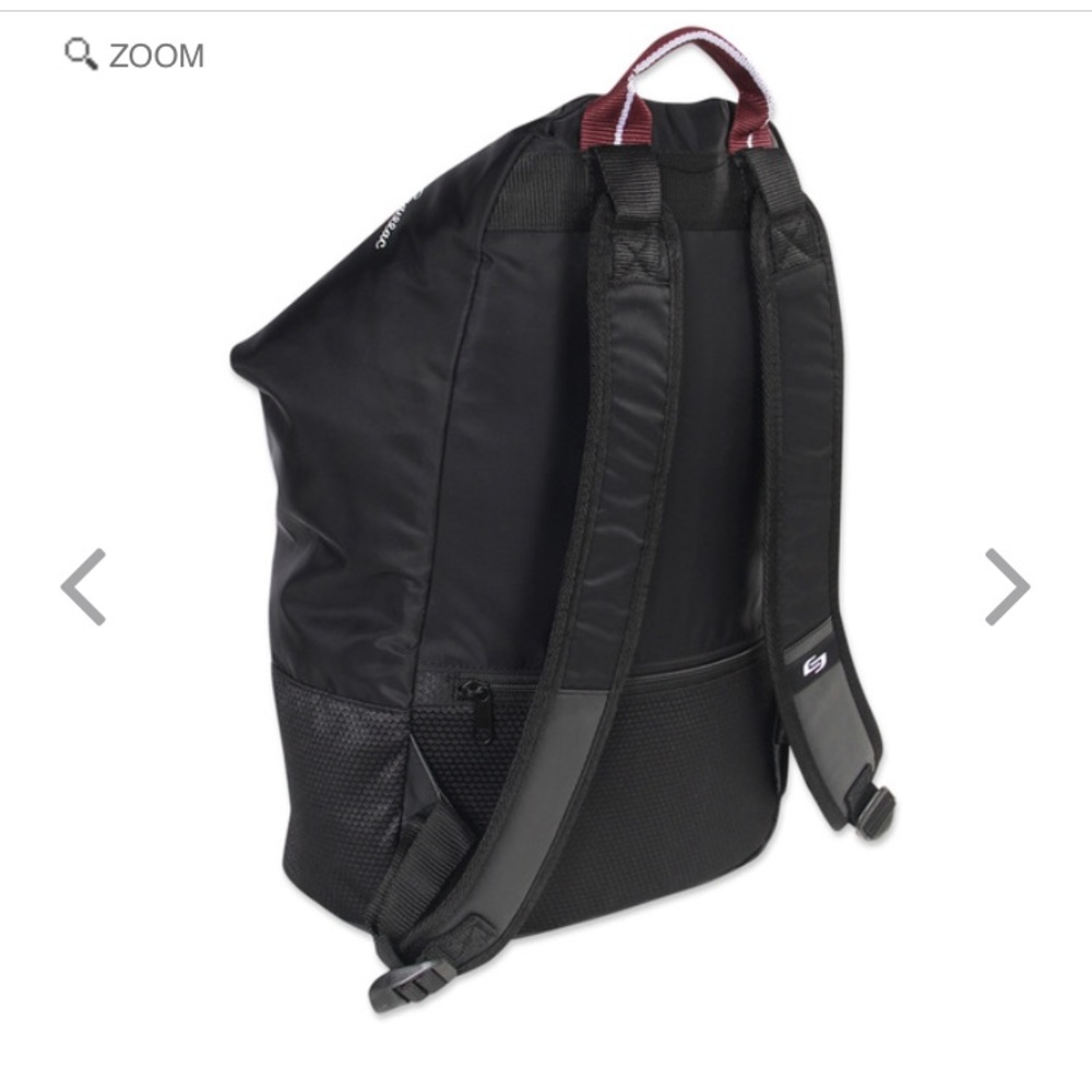 Backpack - Picture 2 of 8